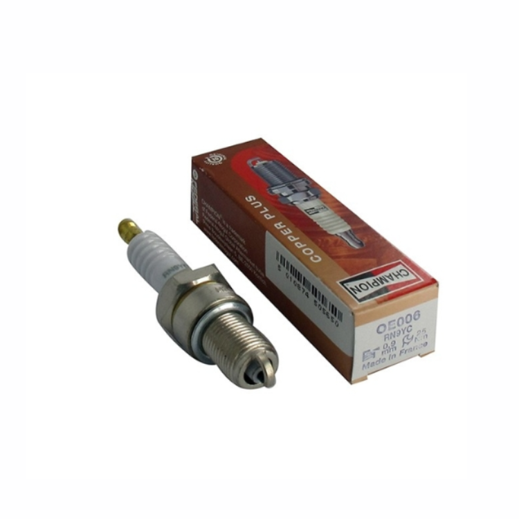 Bougie d’allumage CHAMPION RN9YC – équivalente TORCH F6RTC pour moteur thermique de tondeuse et motoculteur